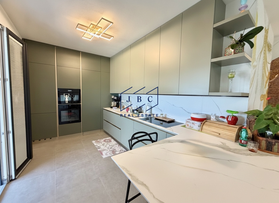 Nuovo Appartamento Trilocale con Terrazzo Vivibile — Foto 12