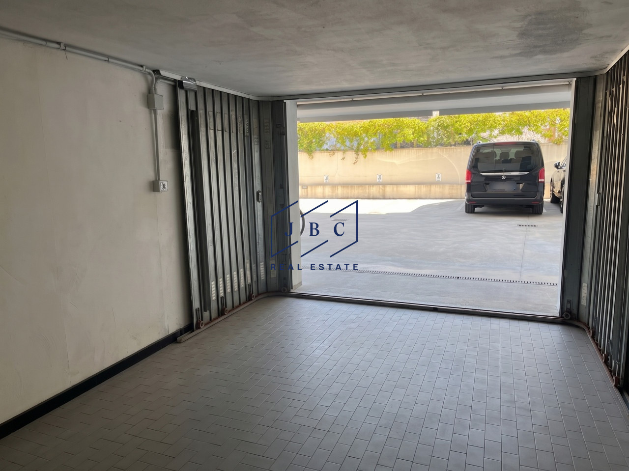 Spaziosi Garage in Vendita | Zona Faro – Lido di Jesolo — Foto 5
