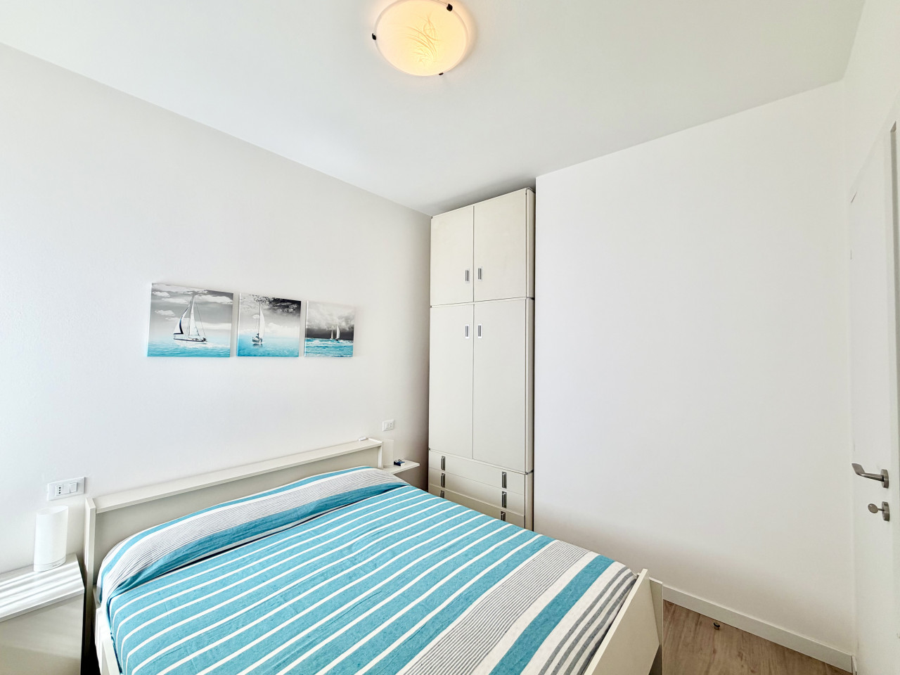 Appartamento Bilocale Ristrutturato con Terrazzo Abitabile — Foto 14