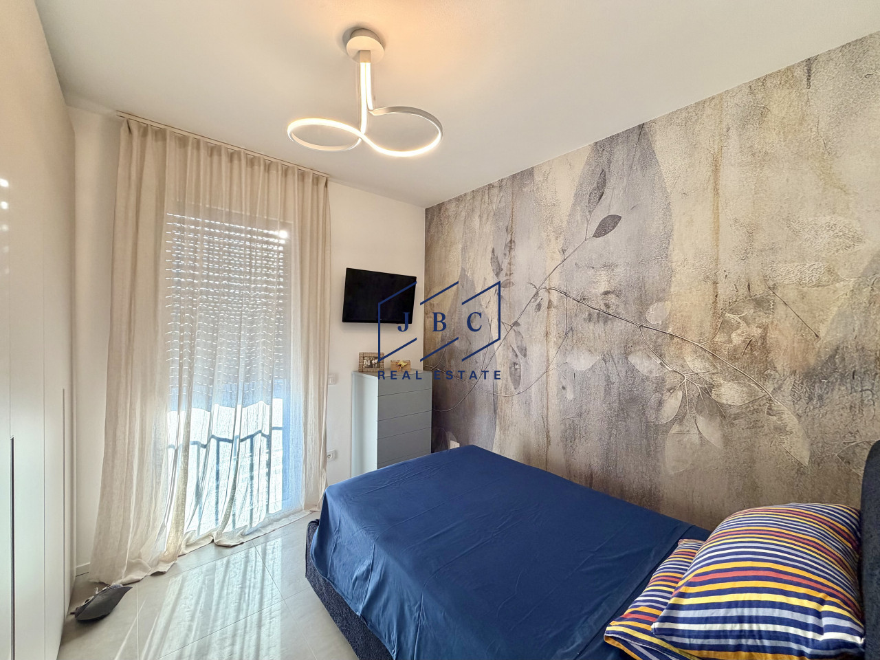 Nuovo Appartamento Trilocale con Terrazzo Vivibile — Foto 26