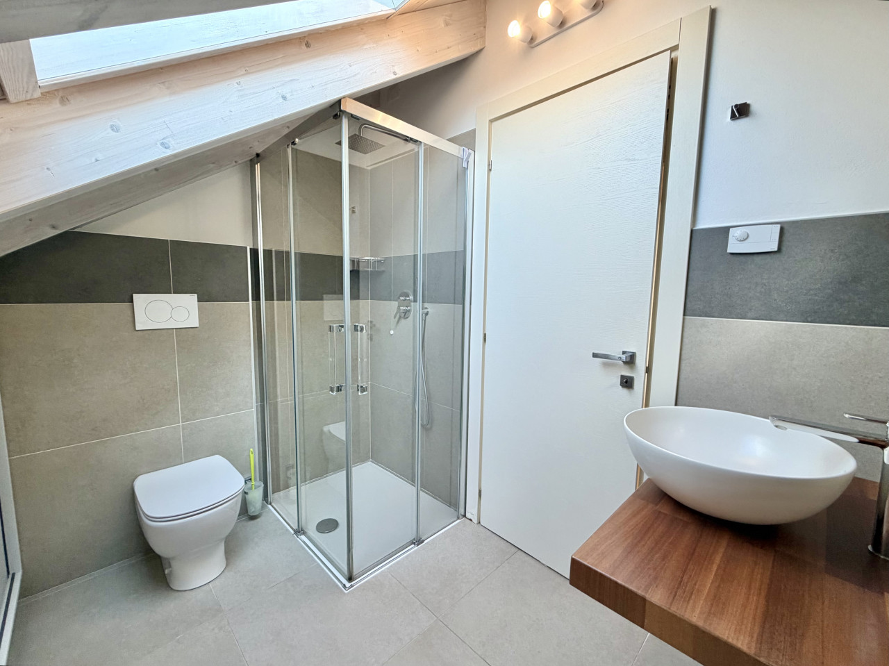 Appartamento Trilocale con Terrazzo Abitabile — Foto 22