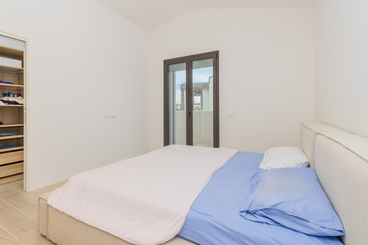 Attico Esclusivo con Piscina Privata e Solarium Panoramico a Jesolo — Foto 21