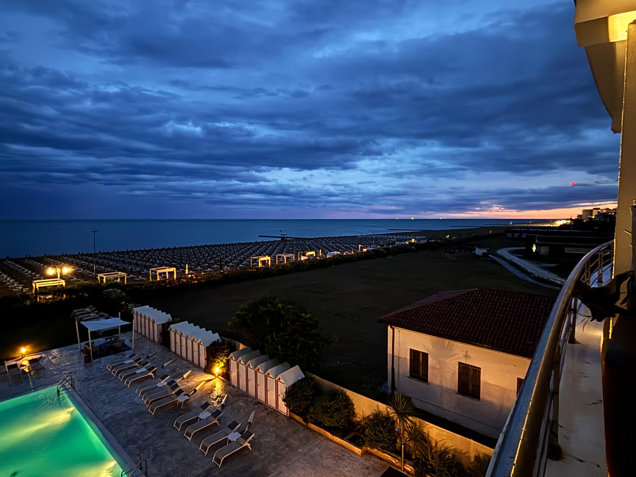 Trilocale Fronte Mare | Adriatic Palace a Jesolo — Photo 18