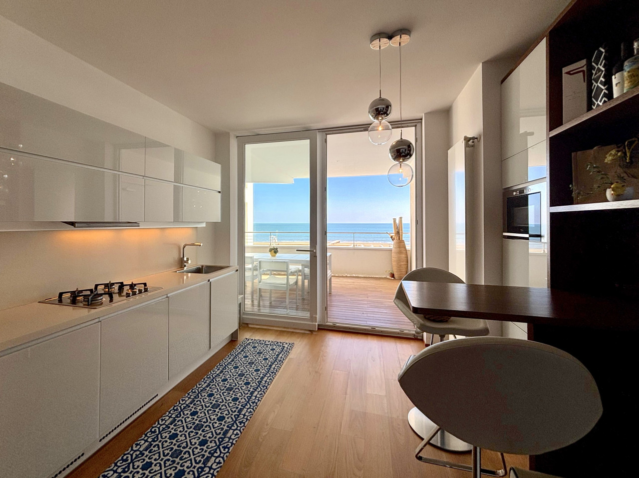 Trilocale Fronte Mare | Adriatic Palace a Jesolo — Photo 10
