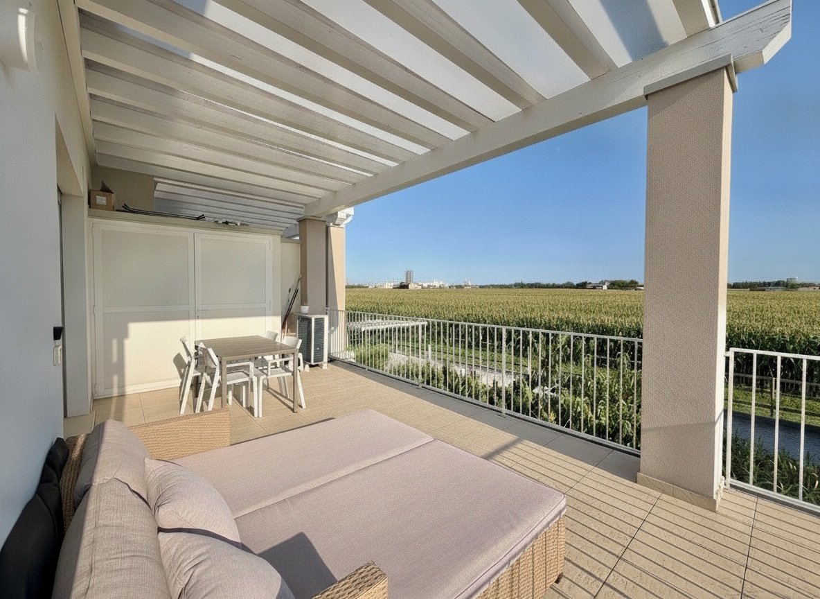 Appartamento Trilocale con Terrazzo Abitabile — Jesolo Paese · Jesolo · Venezia