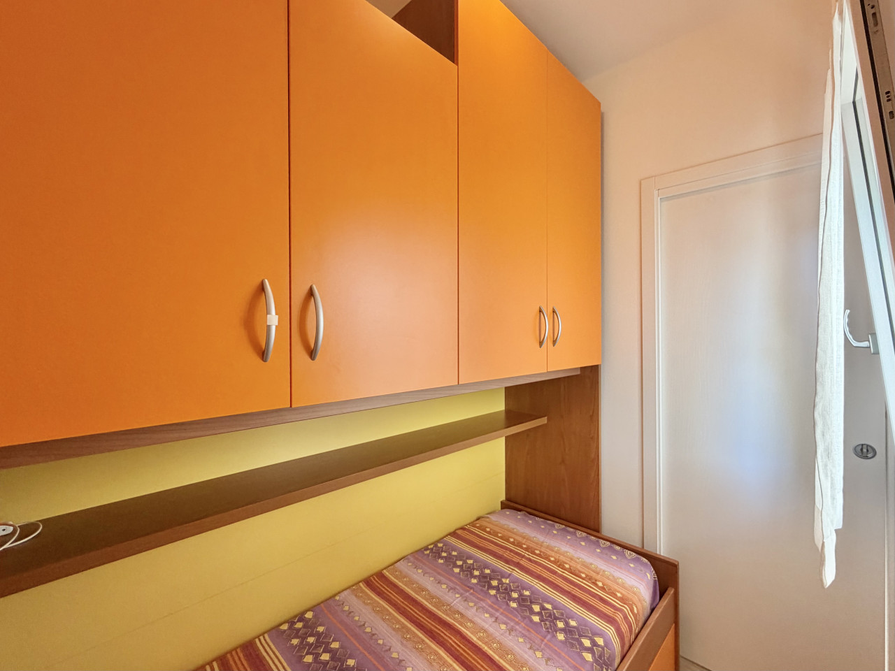 Appartamento Bilocale Ristrutturato con Terrazzo Abitabile — Foto 16